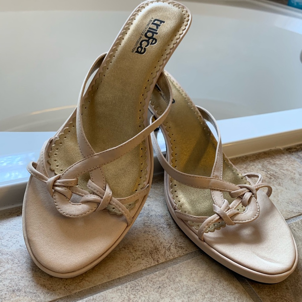 NWOT Tribeca by Kenneth Cole Dress Sandals
